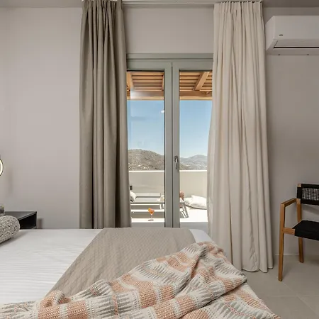 Vila Eartha Horizon 3br With Private Pool Panoramic Sea Sunset View Naxos City