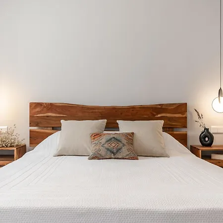 Vila Eartha Horizon 3br With Private Pool Panoramic Sea Sunset View Naxos City