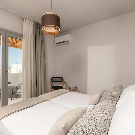 Vila Eartha Horizon 3br With Private Pool Panoramic Sea Sunset View Naxos City